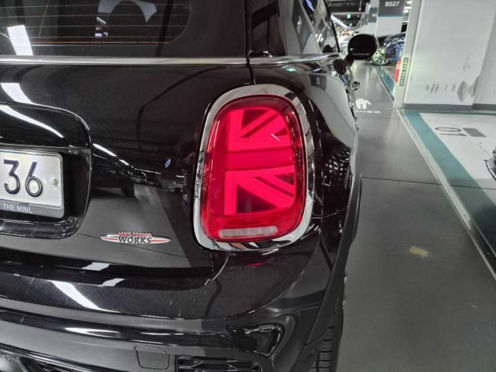 MINI 쿠퍼 JCW 사진