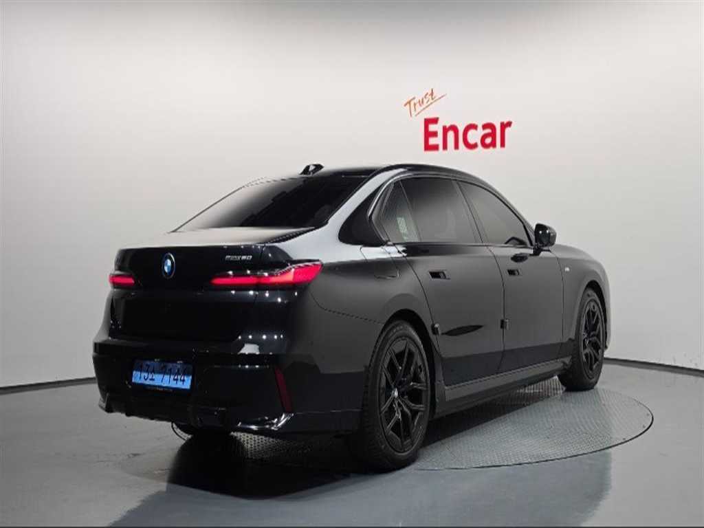 BMW i7 eDrive 50 M 스포츠 사진 2/20