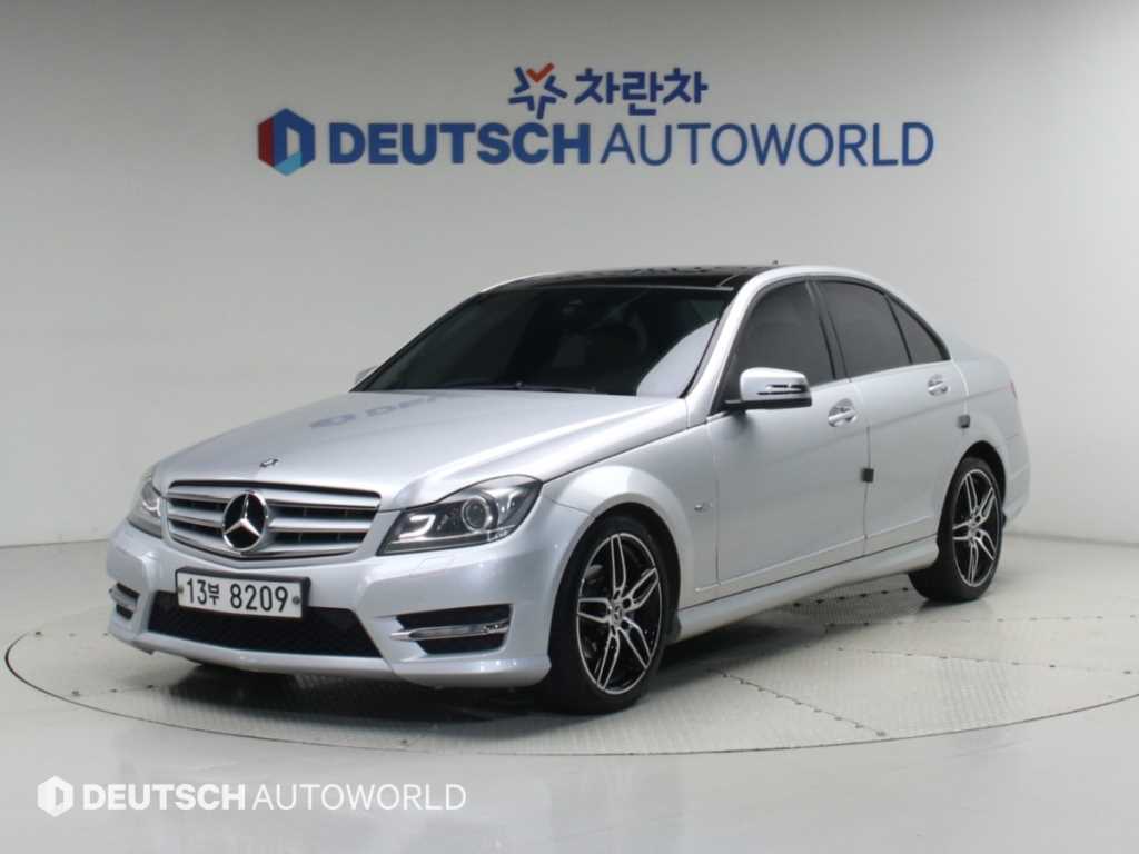 벤츠 C 클래스 C200 CGI 아방가르드 사진