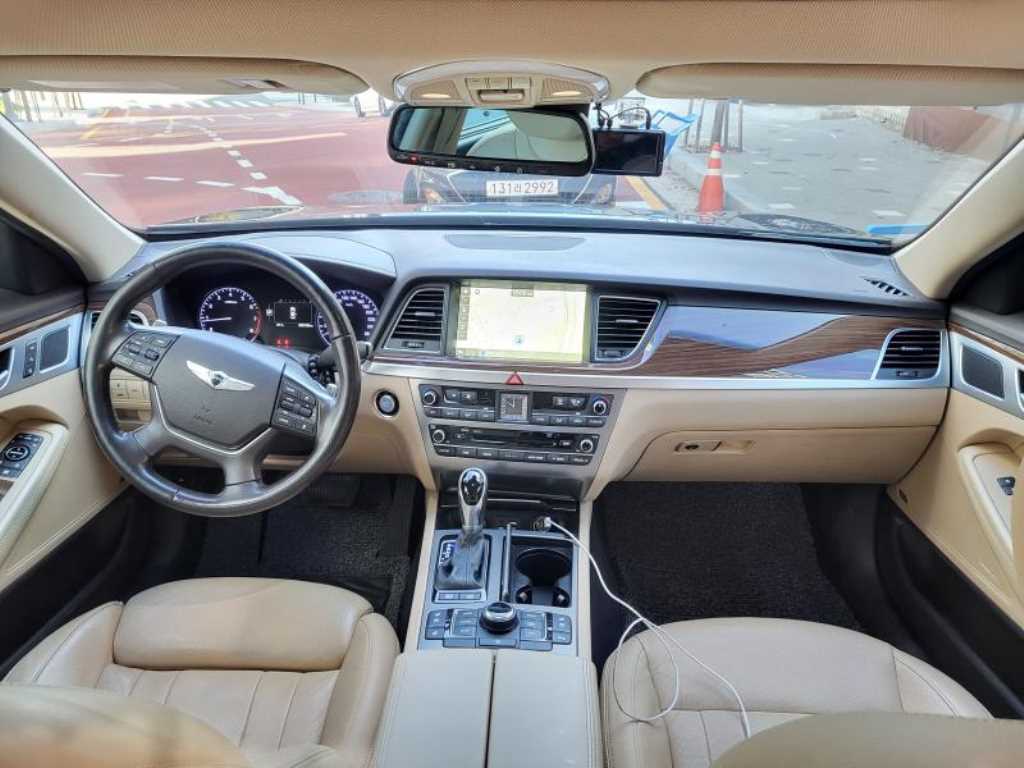 현대 제네시스 G330 프리미엄 사진
