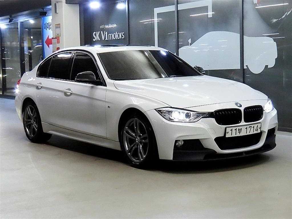 BMW 3시리즈 320d M 퍼포먼스 에디션 사진 2/19