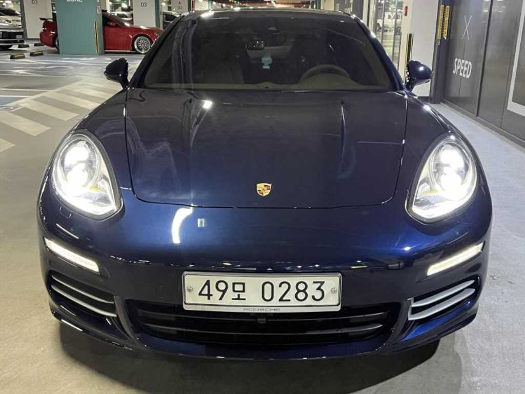 포르쉐 파나메라 3.6 AWD 사진 2/19