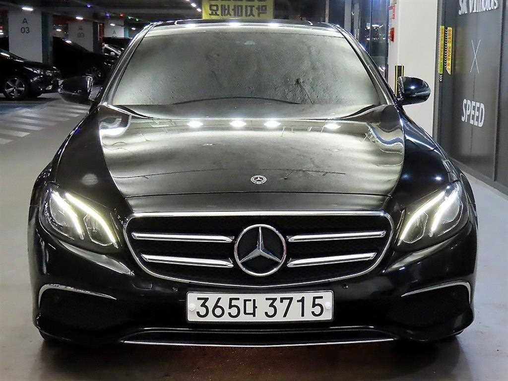 벤츠 E 클래스 E250 아방가르드 사진 2/20