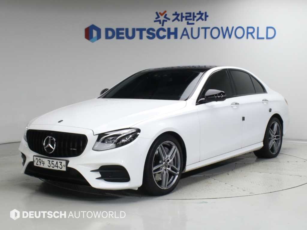 벤츠 E 클래스 E300 AMG LINE 사진