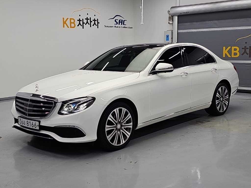 벤츠 E 클래스 E400 4MATIC 익스클루시브 사진