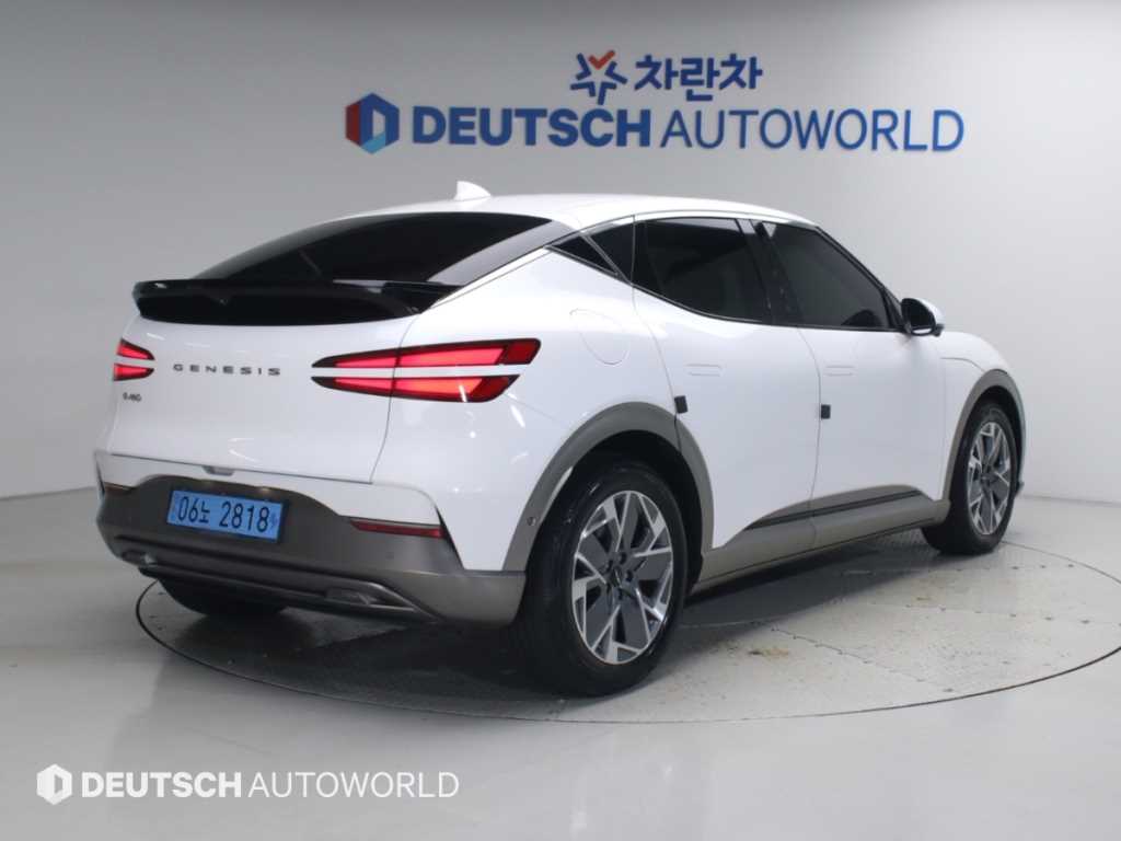 제네시스 GV60 스탠다드 AWD 사진 2/20
