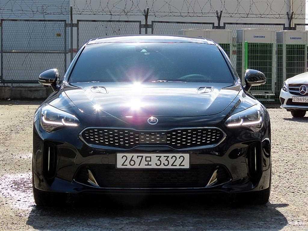 기아 스팅어 가솔린 3.3 터보 AWD GT 사진