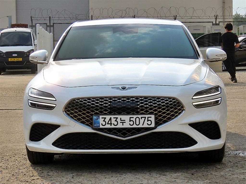 제네시스 G70 가솔린 2.0T 2WD 사진