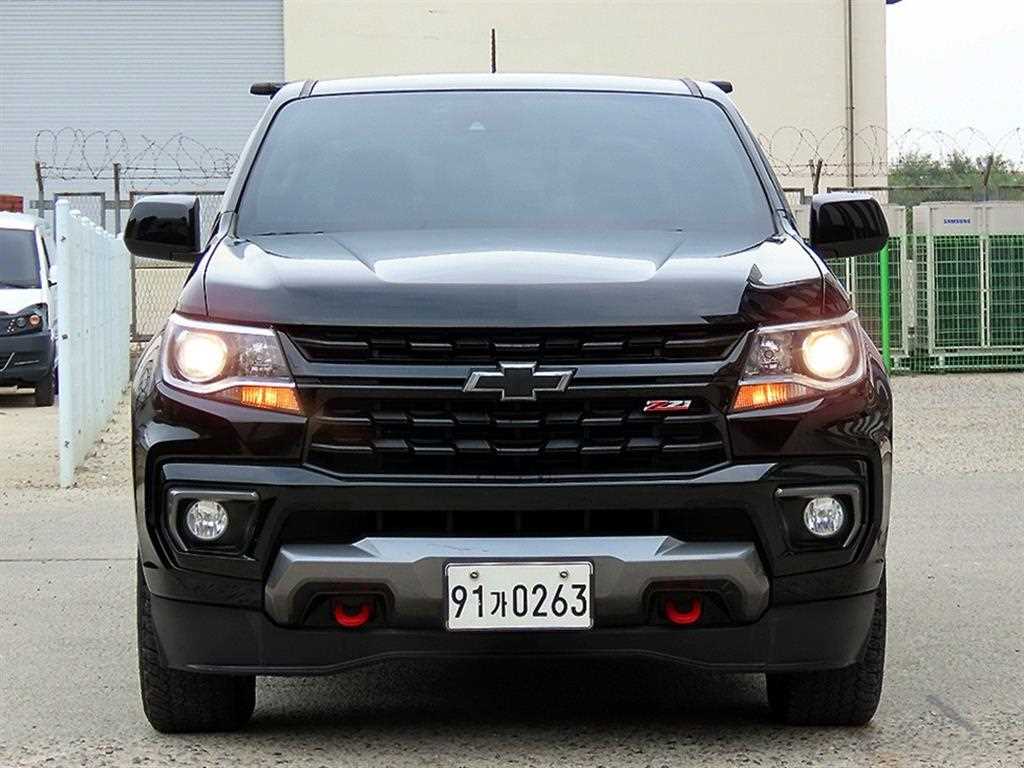 쉐보레 콜로라도 3.6 Z71-X 미드나잇 4WD 사진
