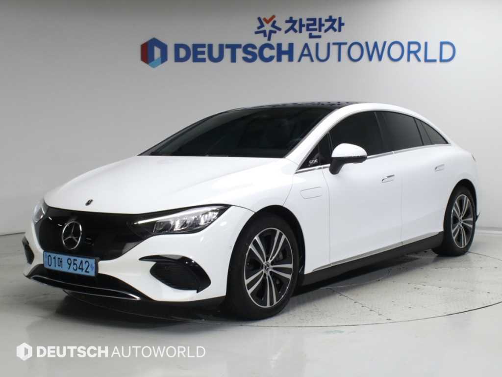벤츠 EQE 300 사진 2/20