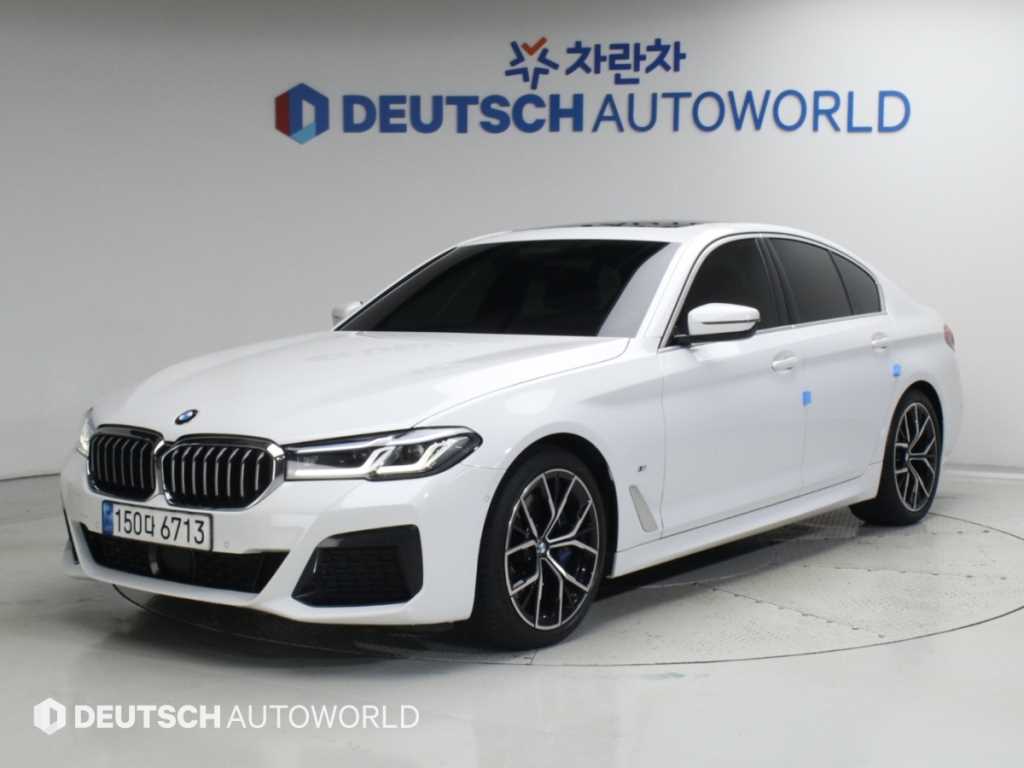 BMW 5시리즈 530i M 스포츠 사진