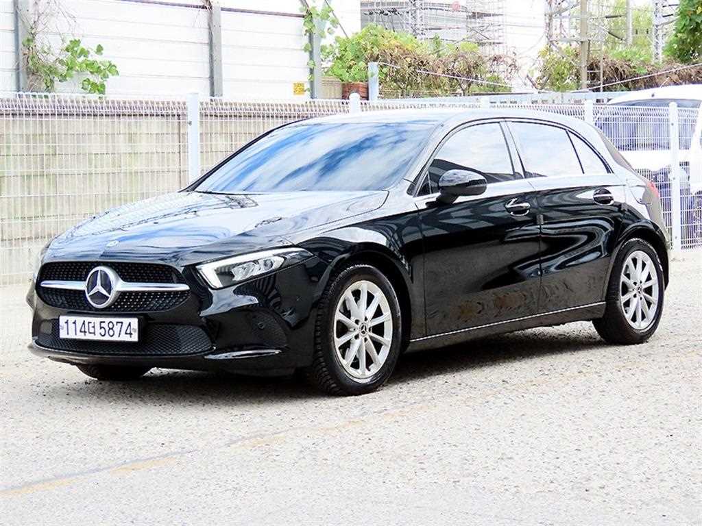 벤츠 A 클래스 A220 해치백 사진