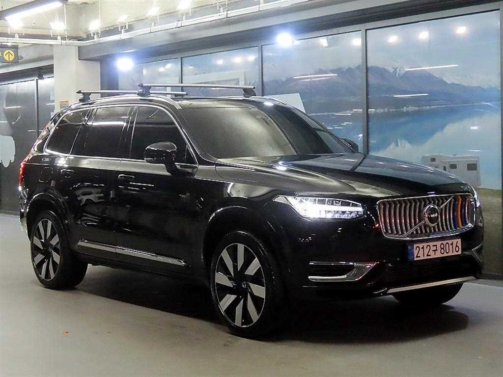 볼보 XC90 2.0 T8 AWD 얼티메이트 브라이트 사진