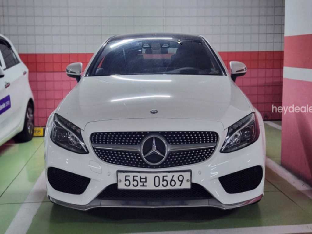 벤츠 C 클래스 C200 쿠페 사진