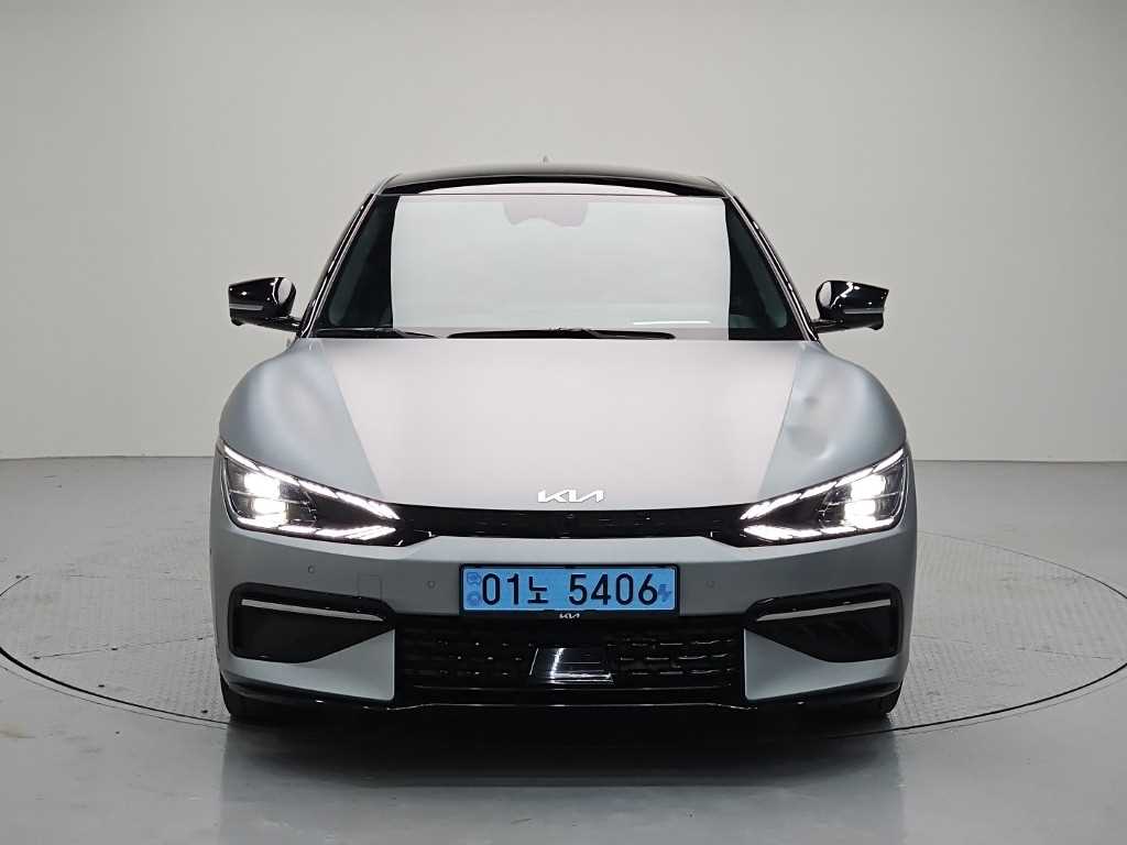 기아 EV6 롱레인지 AWD GT Line 사진 2/20