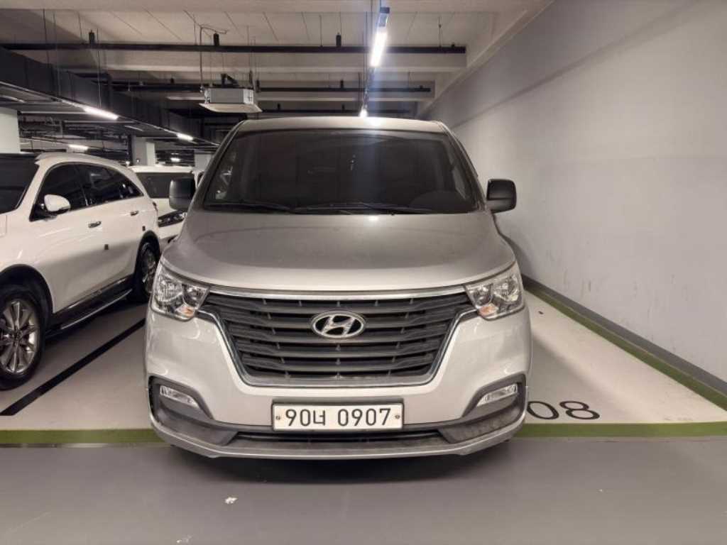 현대 스타렉스 2WD 밴 3인승 스마트 사진