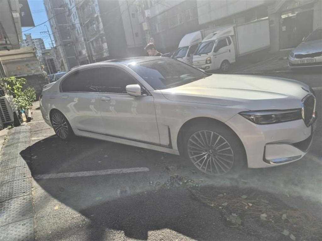 BMW 7시리즈 740Li xDrive 디자인 퓨어 엑설런스 사진 2/7