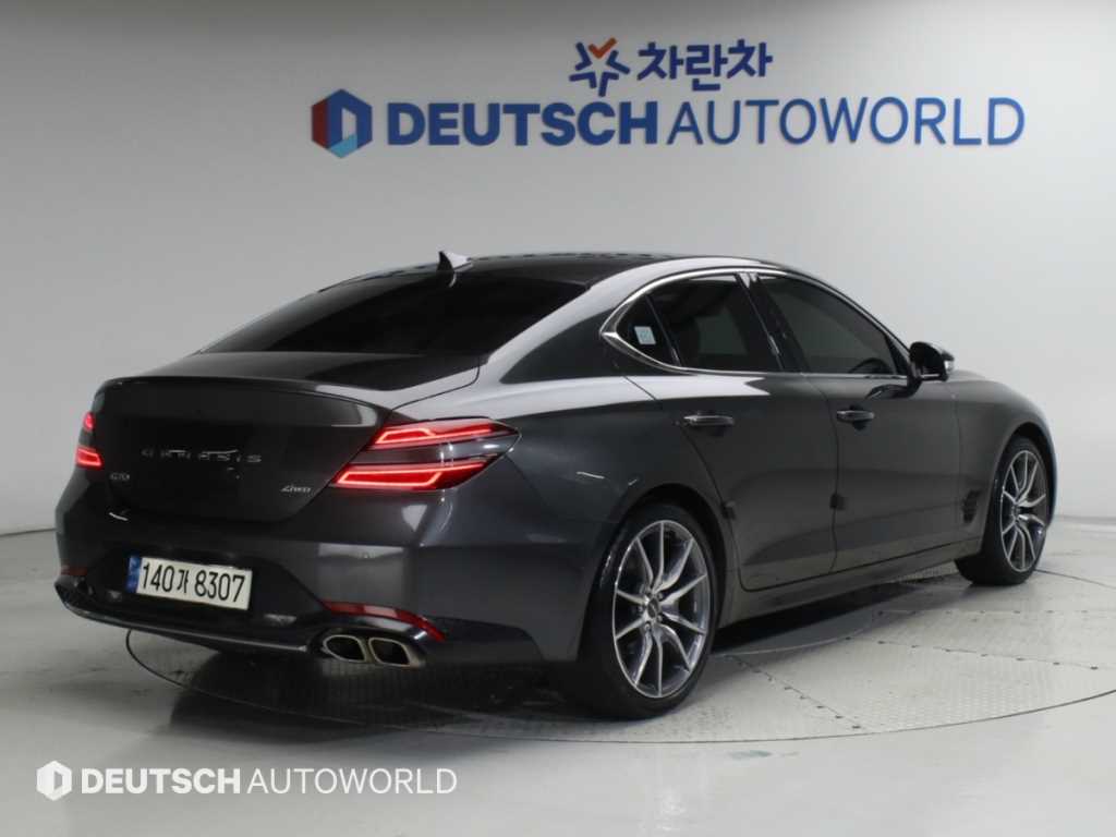 제네시스 G70 가솔린 2.0T 4WD 사진 2/20