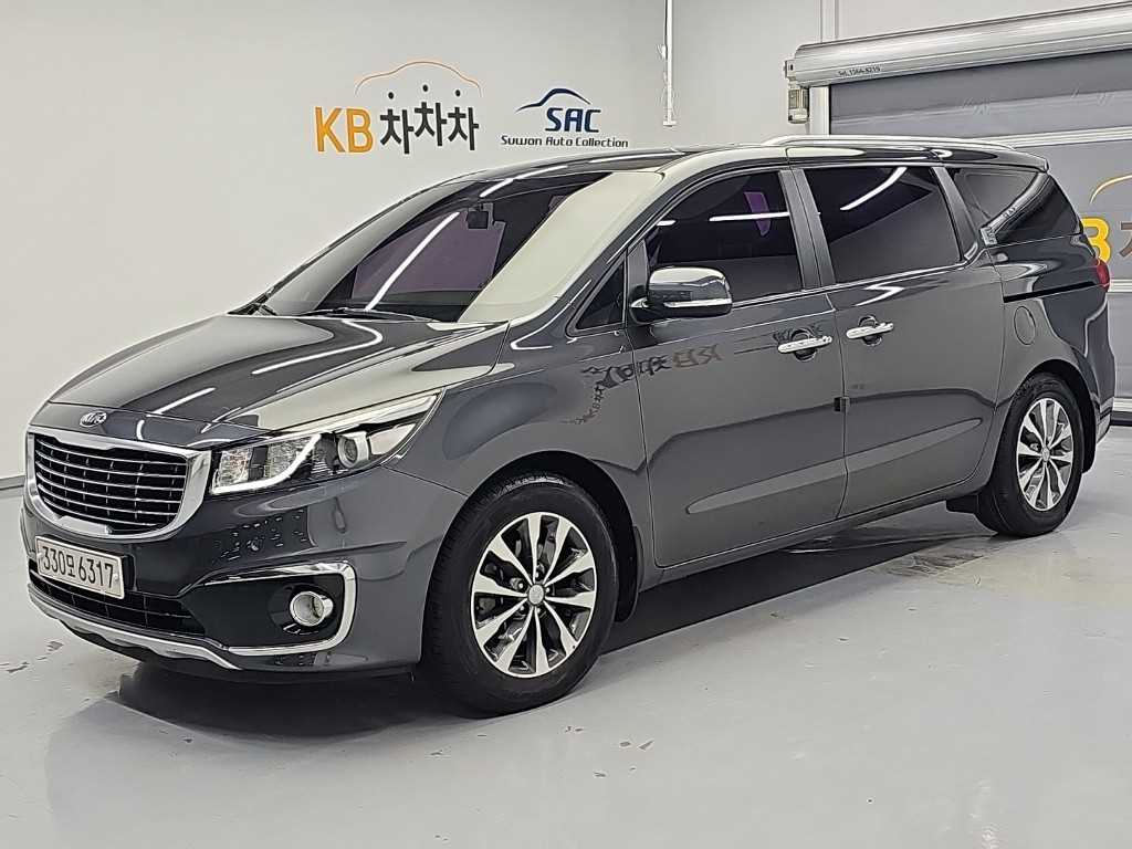 기아 카니발 디젤 9인승 럭셔리 사진