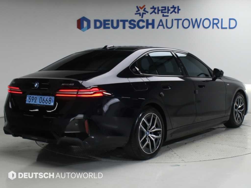 BMW i5 xDrive 40 M 스포츠 사진 2/20