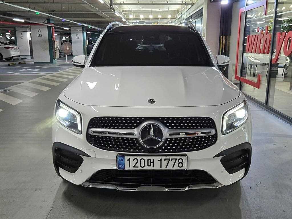 벤츠 GLB 클래스 GLB 250 4MATIC 사진 2/20
