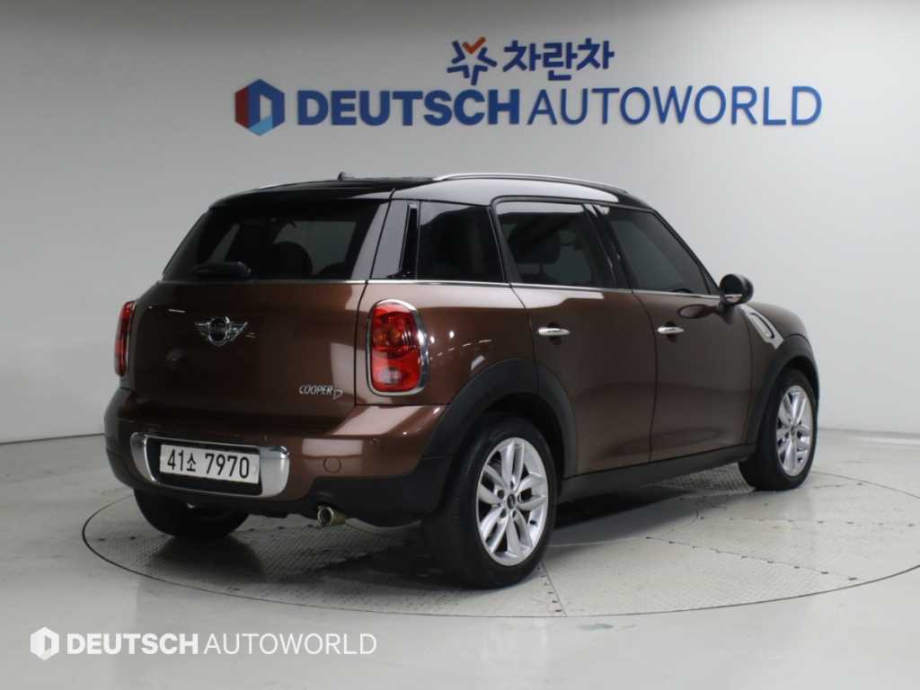 MINI 컨트리맨 2.0 쿠퍼 D SE 사진 2/20
