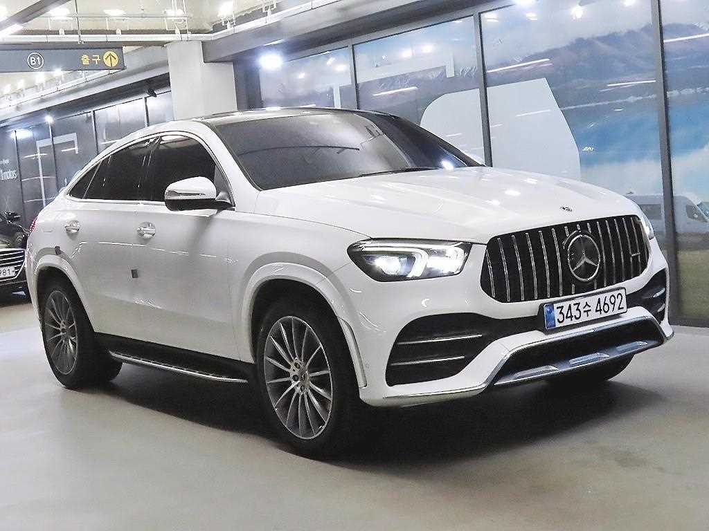 벤츠 GLE 클래스 GLE 400d 4MATIC 쿠페 사진