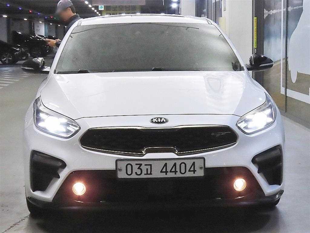 기아 K3 5도어 GT 플러스 사진 2/20