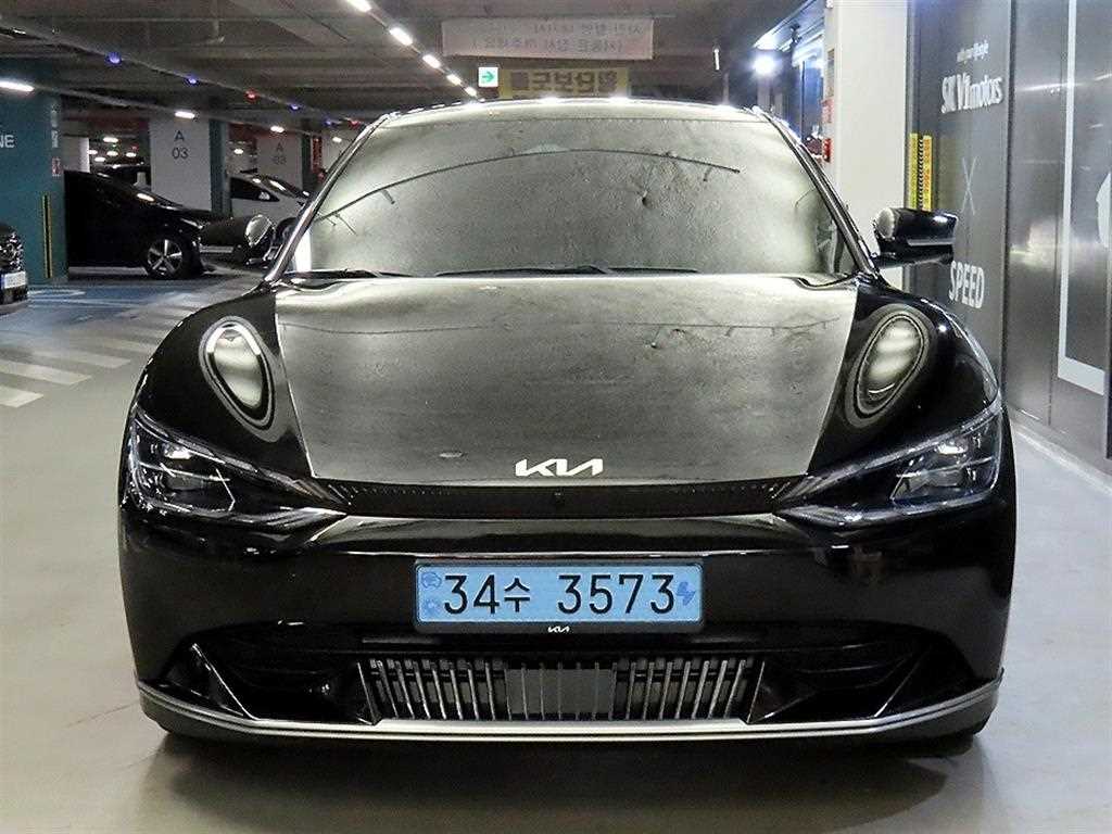 기아 EV6 롱레인지 AWD 어스 사진 2/20