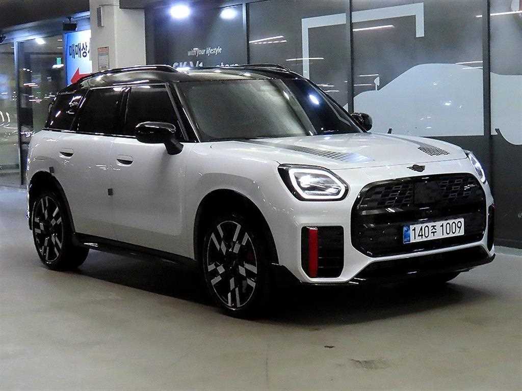 MINI 컨트리맨 2.0 JCW ALL4 사진