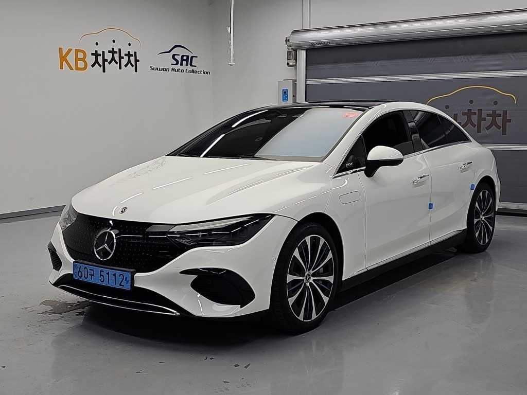 벤츠 EQE 350+ 사진