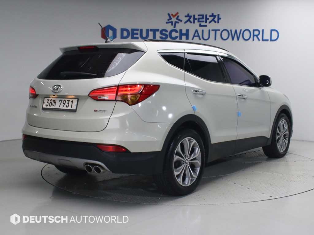 현대 싼타페 디젤 2WD 2.0 익스클루시브 사진 2/20