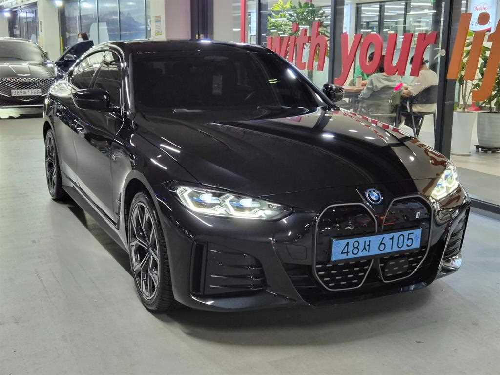 BMW i4 eDrive 40 M 스포츠 프로 사진
