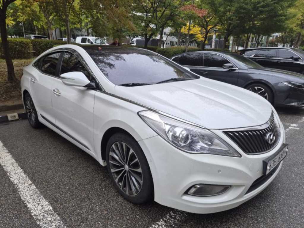 현대 그랜저 LPG HG300 PREMIUM 사진 2/8