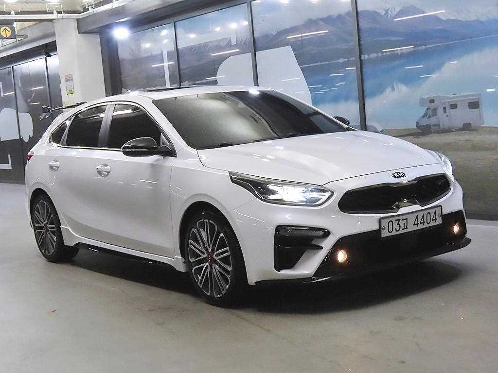 기아 K3 5도어 GT 플러스 사진