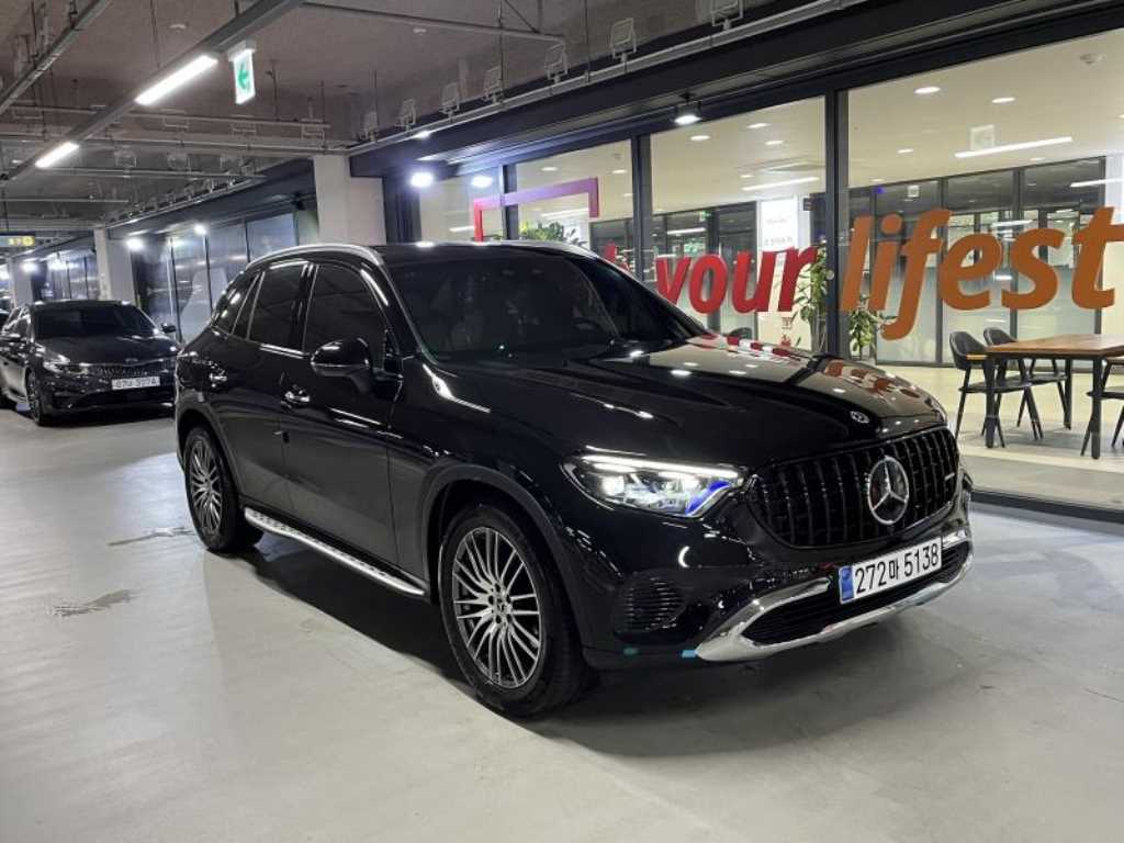 벤츠 GLC 클래스 GLC300 4MATIC 사진