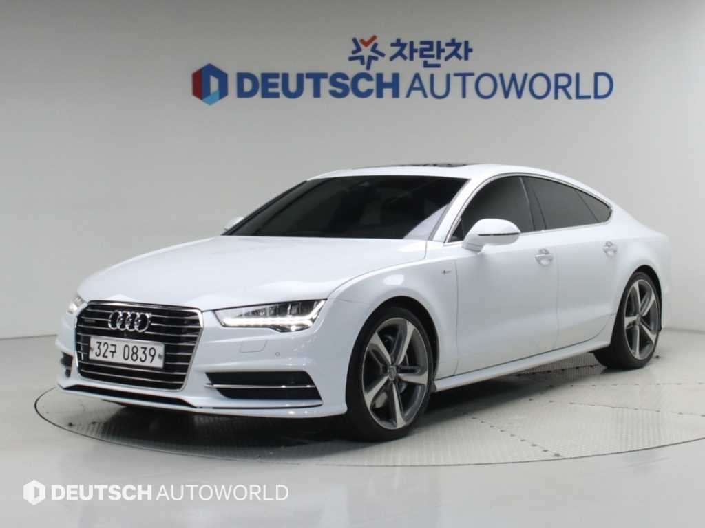 아우디 A7 40 TFSI 콰트로 스포츠 사진
