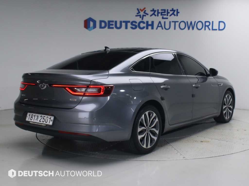 르노코리아 SM6 가솔린 2.0 GDe RE 사진 2/20