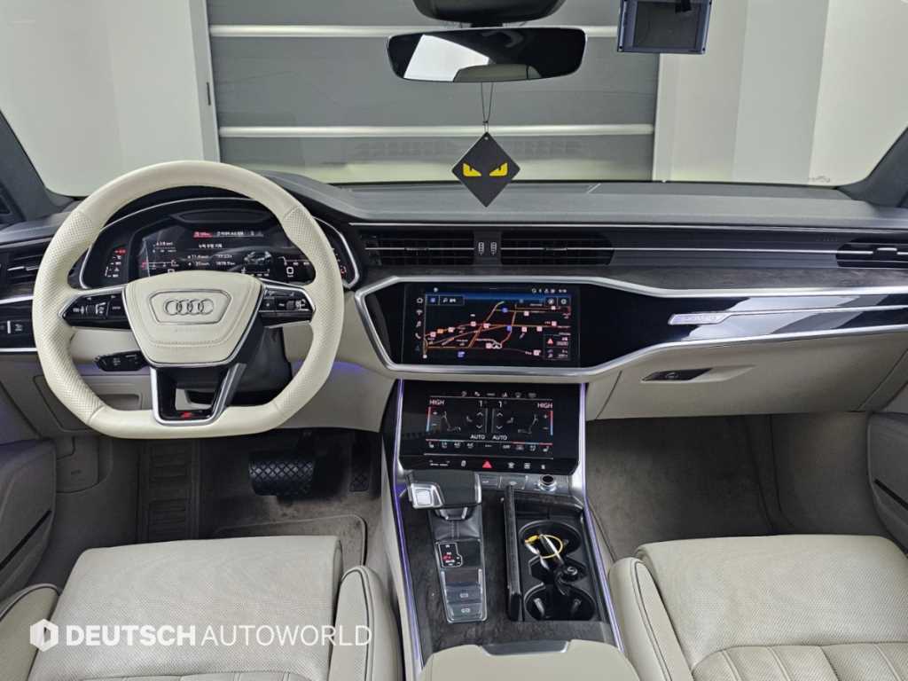아우디 A7 50 TDI 콰트로 프리미엄 사진