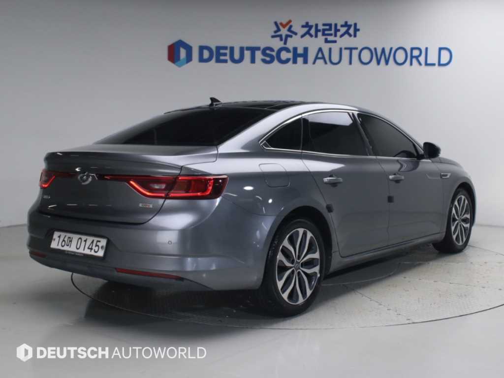 르노코리아 SM6 가솔린 2.0 GDe LE 사진 2/20