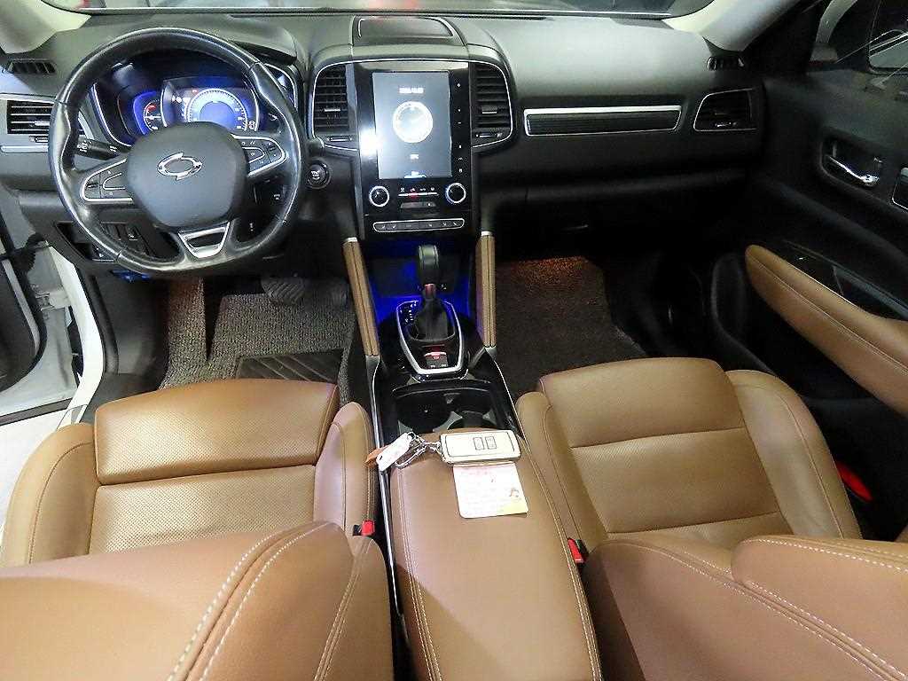 르노코리아 QM6 2.0 LPe RE 시그니처 2WD 사진