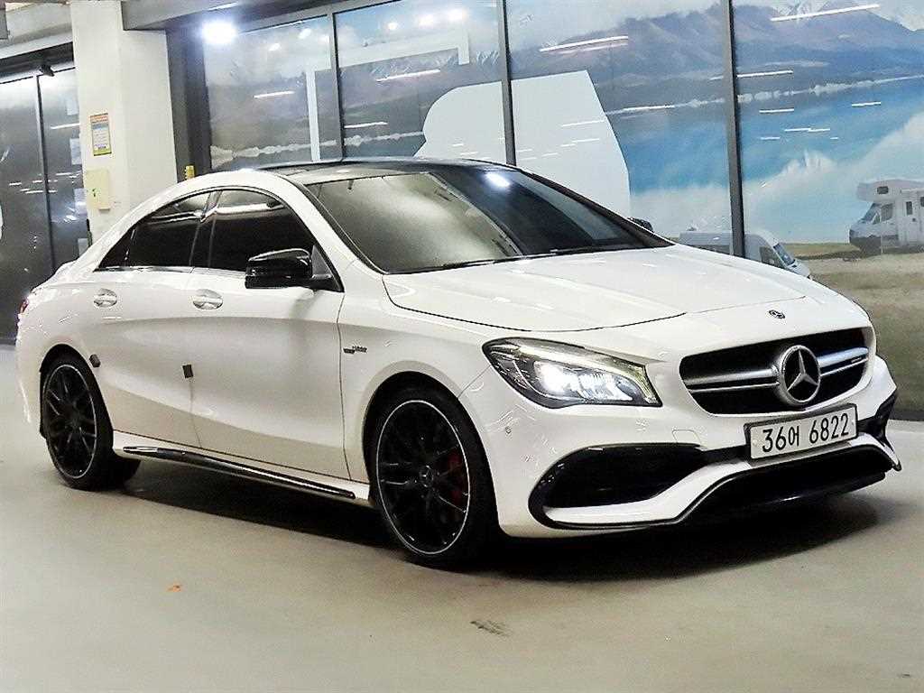 벤츠 CLA 클래스 CLA 45 AMG 4MATIC 사진