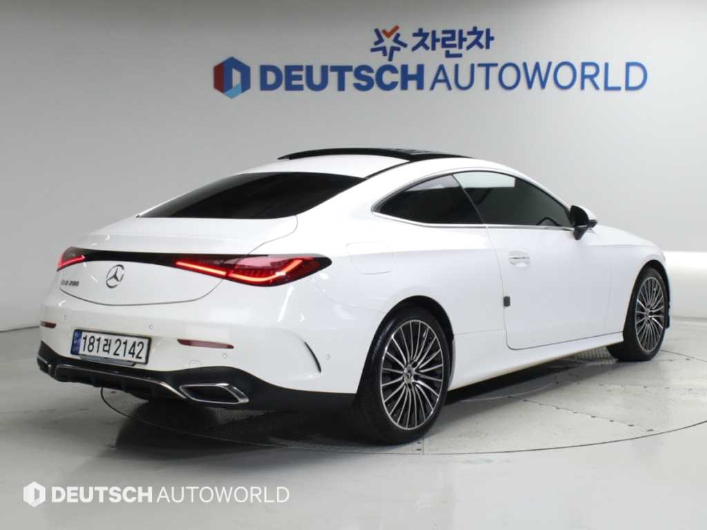 벤츠 CLE 클래스 CLE 200 쿠페 사진 2/20