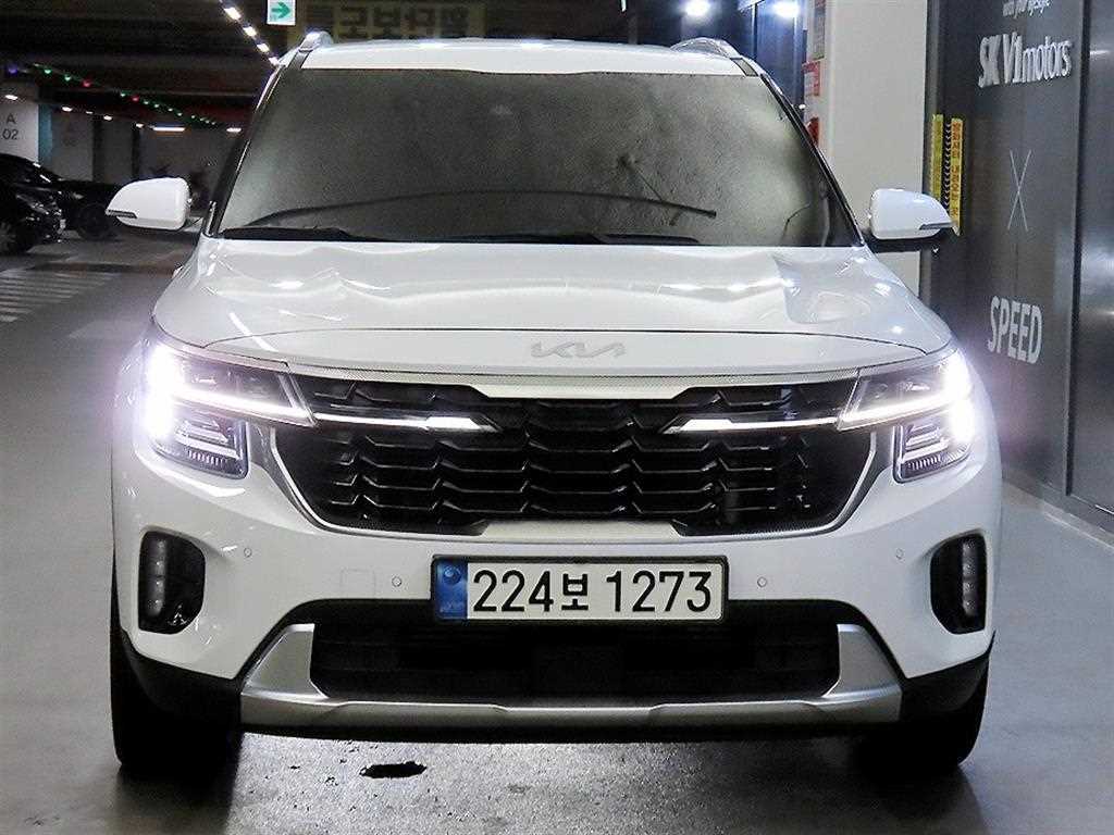 기아 셀토스 가솔린 1.6 터보 2WD 시그니처 사진 2/20