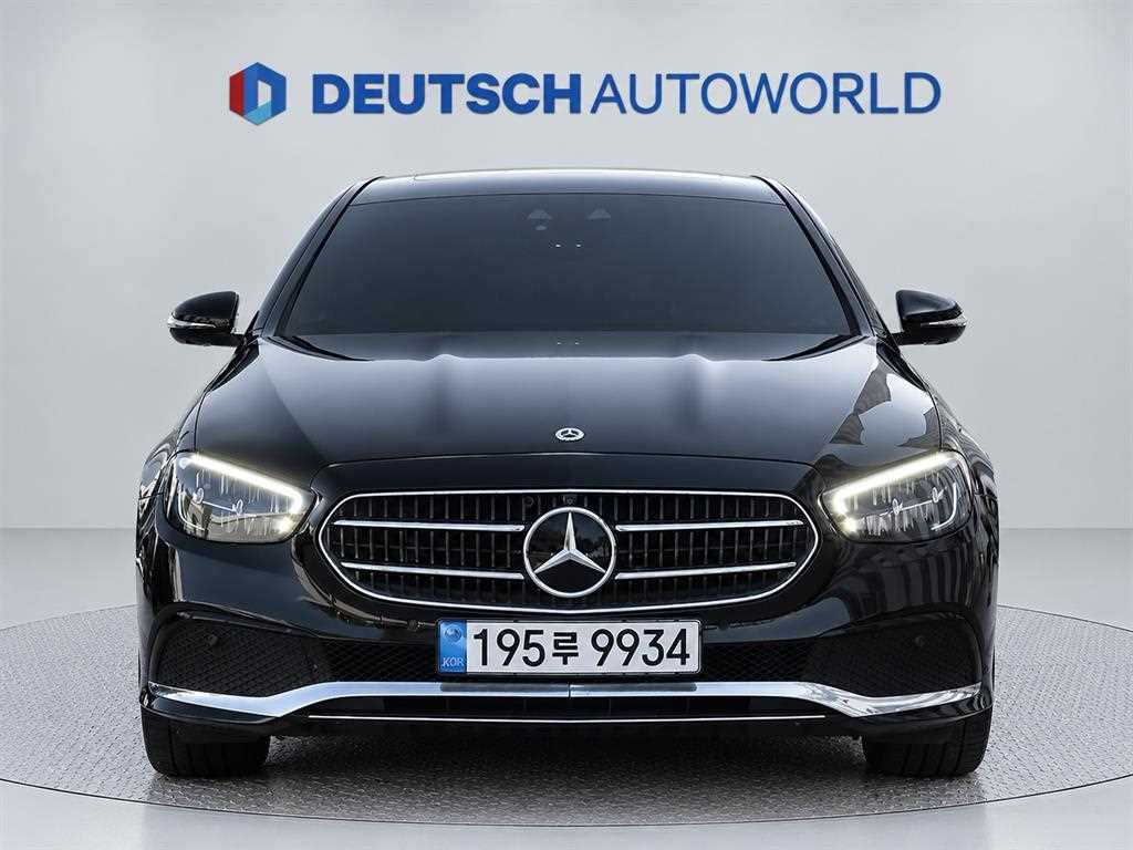 벤츠 E 클래스 E250 아방가르드 사진