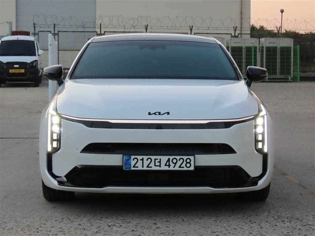 기아 K8 2.5 2WD 시그니처 사진