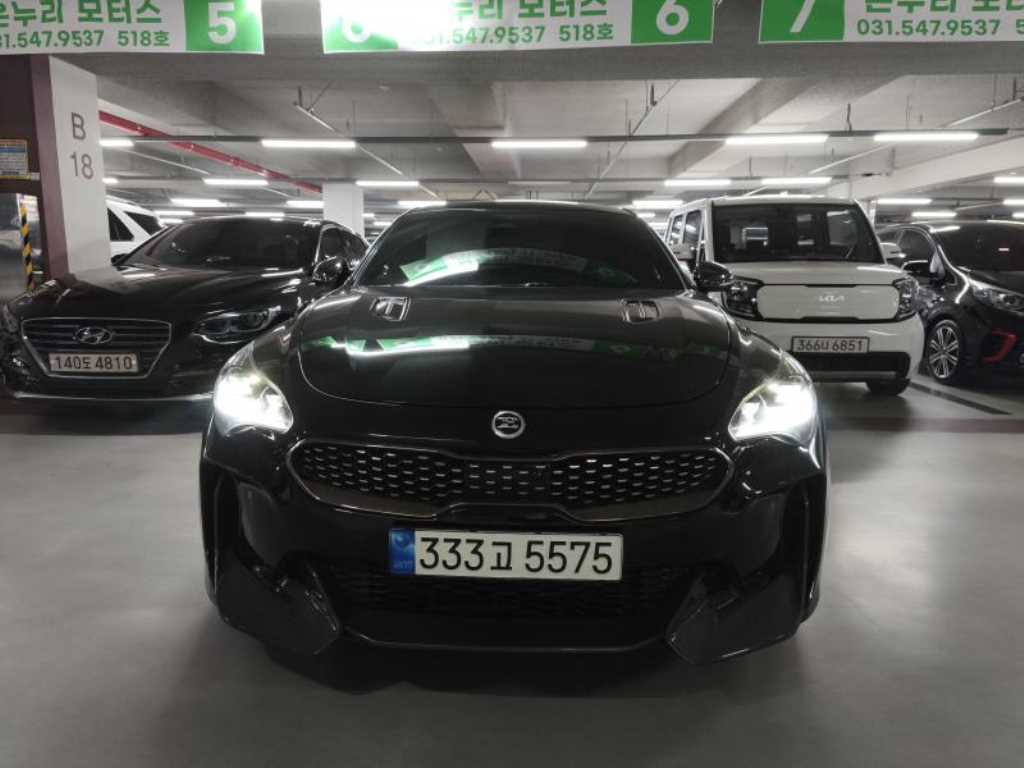 기아 스팅어 2WD 3.3 GT 아크로 에디션 사진