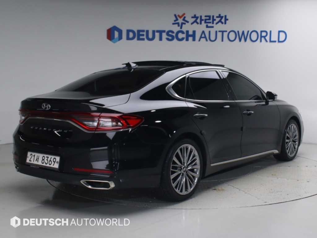 현대 그랜저 2.4 GDI 프리미엄 스페셜 사진 2/20