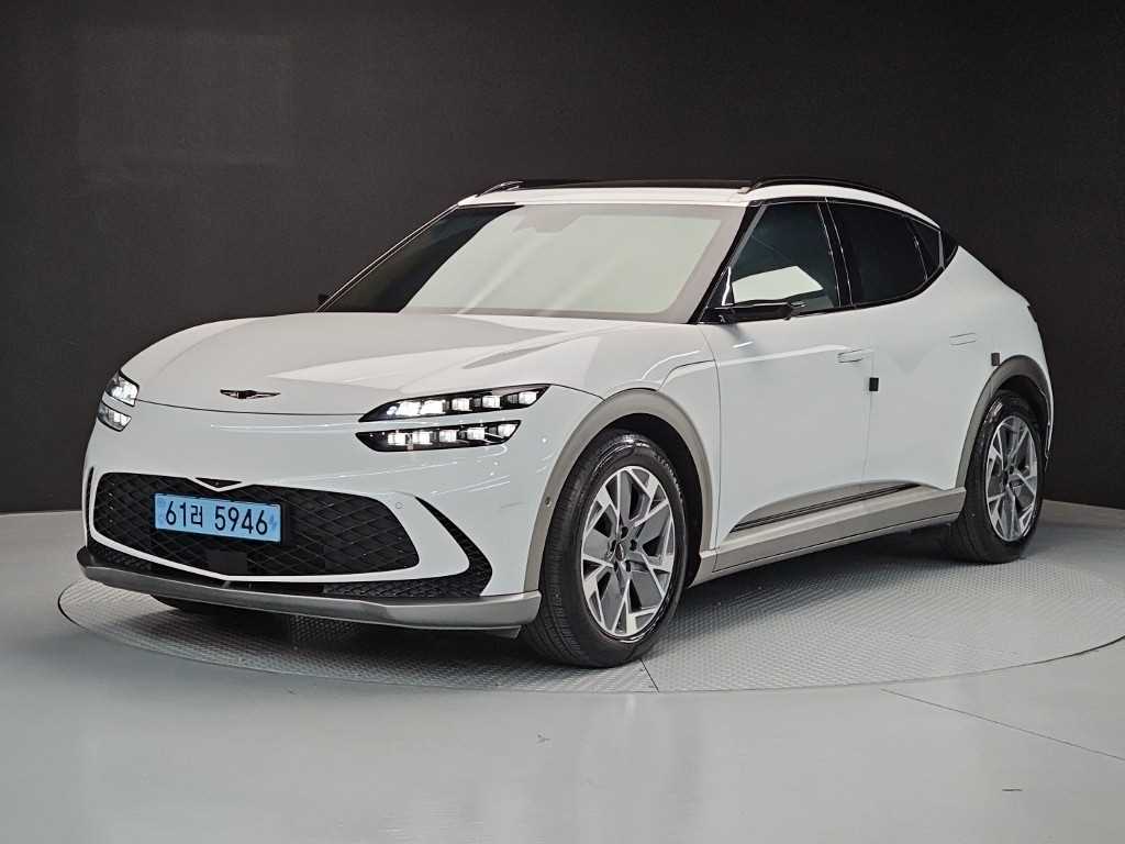 제네시스 GV60 스탠다드 2WD 사진