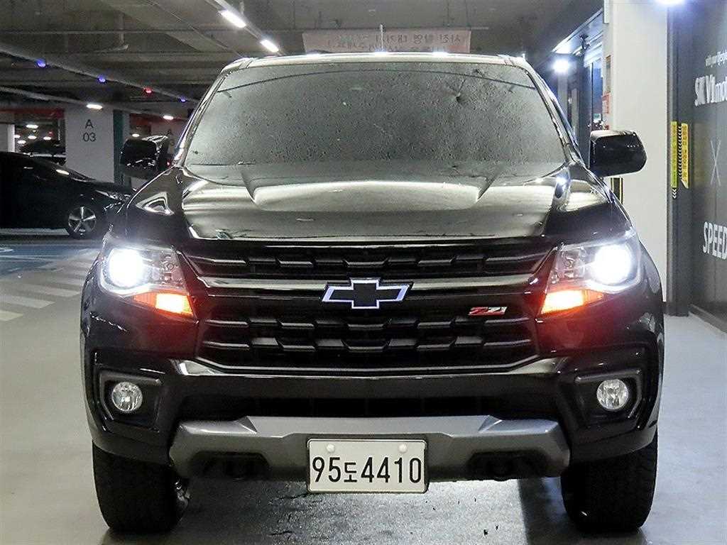 쉐보레 콜로라도 3.6 Z71-X 미드나잇 4WD 사진 2/20